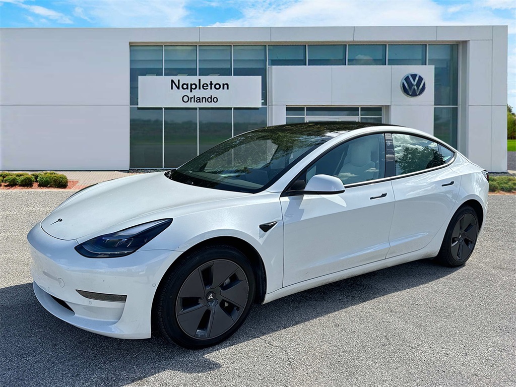 2021 Tesla Model 3 Standard Range Plus 1