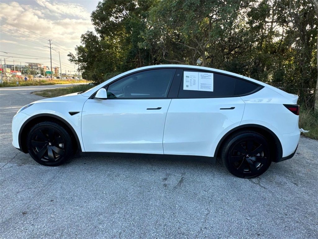 2023 Tesla Model Y Long Range 4