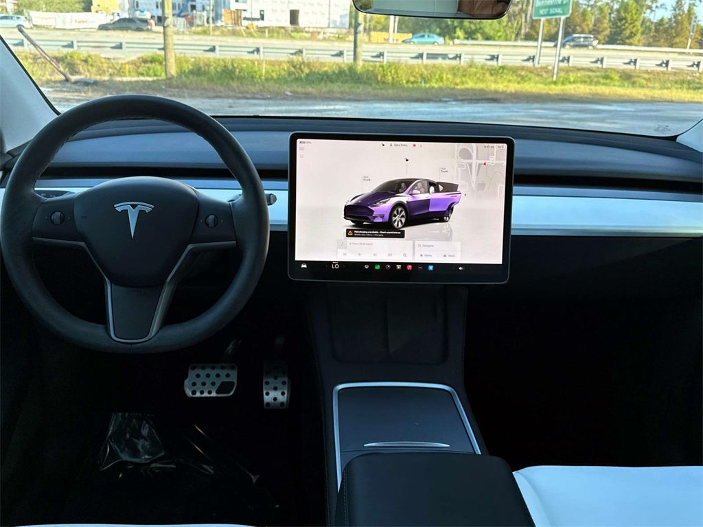 2023 Tesla Model Y Long Range 10