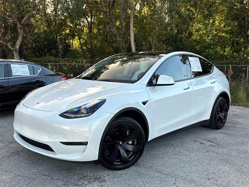 2023 Tesla Model Y Long Range 24