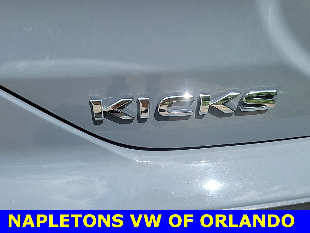 2023 Nissan Kicks SV 6