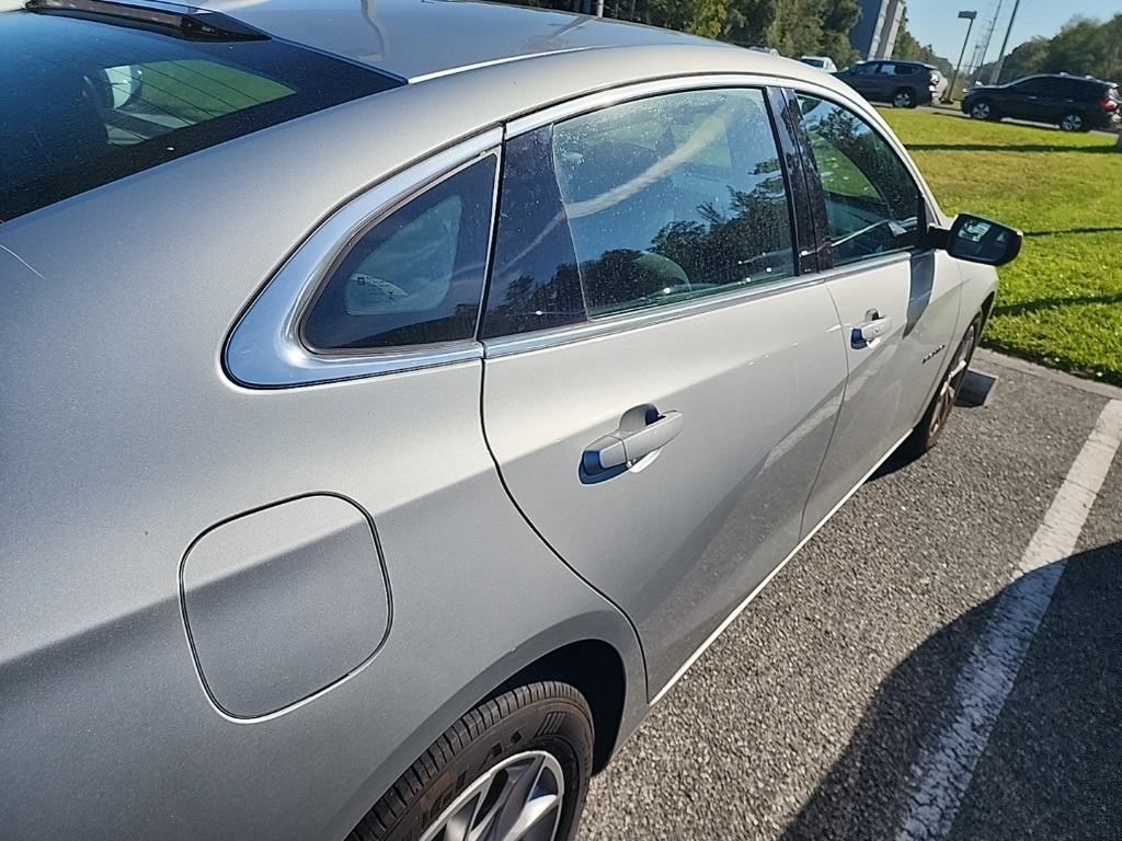 2020 Chevrolet Malibu LT 14