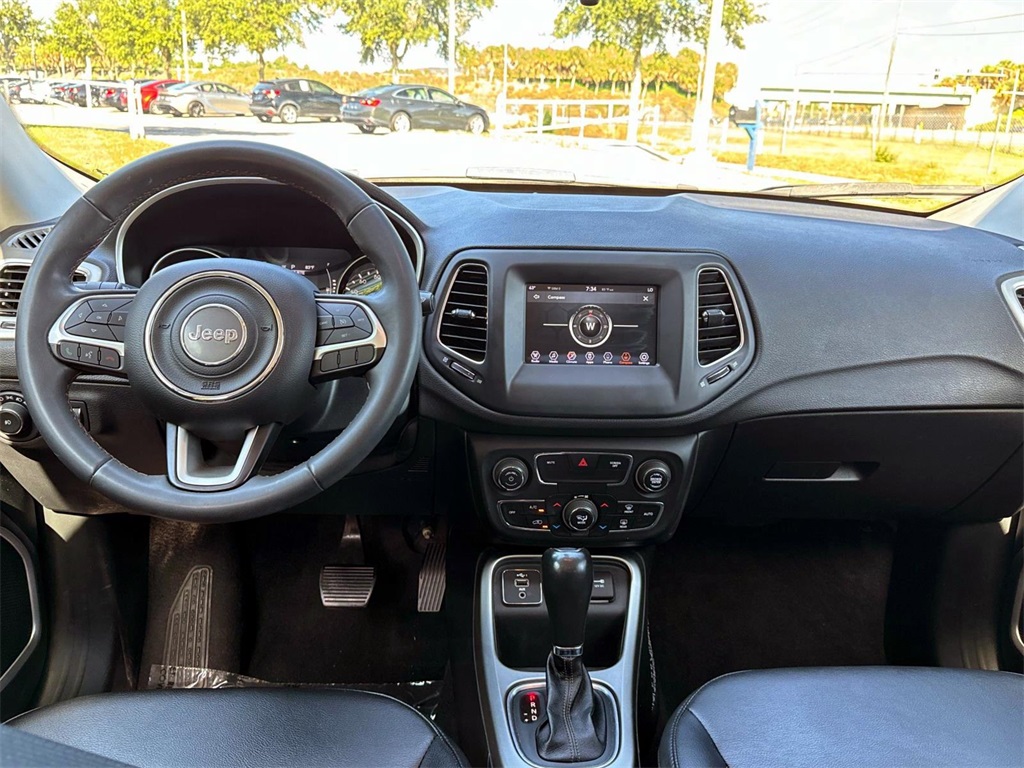 2021 Jeep Compass Latitude 11