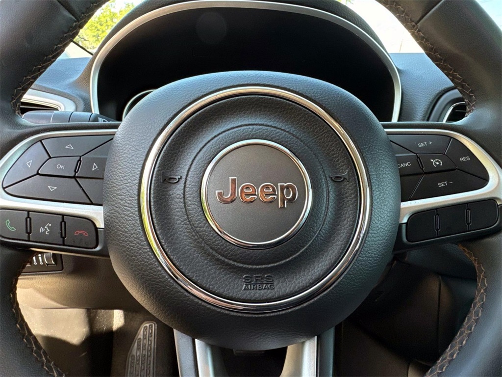 2021 Jeep Compass Latitude 12