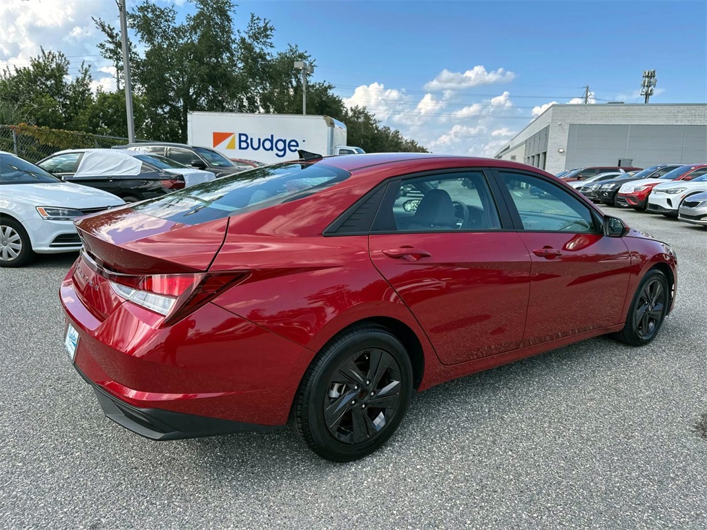 2021 Hyundai Elantra SEL 7