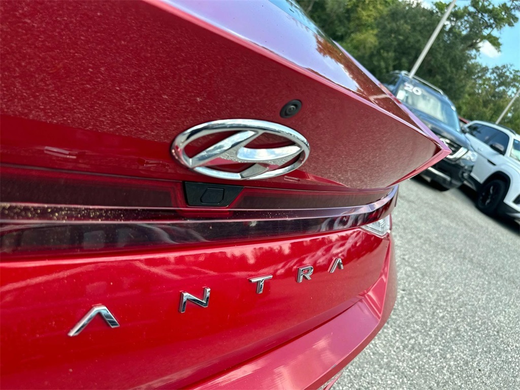 2021 Hyundai Elantra SEL 8