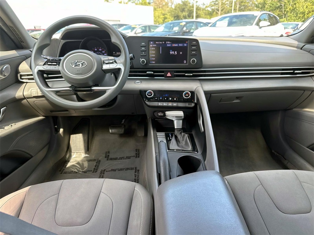 2021 Hyundai Elantra SEL 14