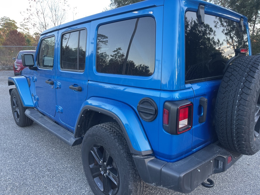 2021 Jeep Wrangler Unlimited Sahara Altitude 5