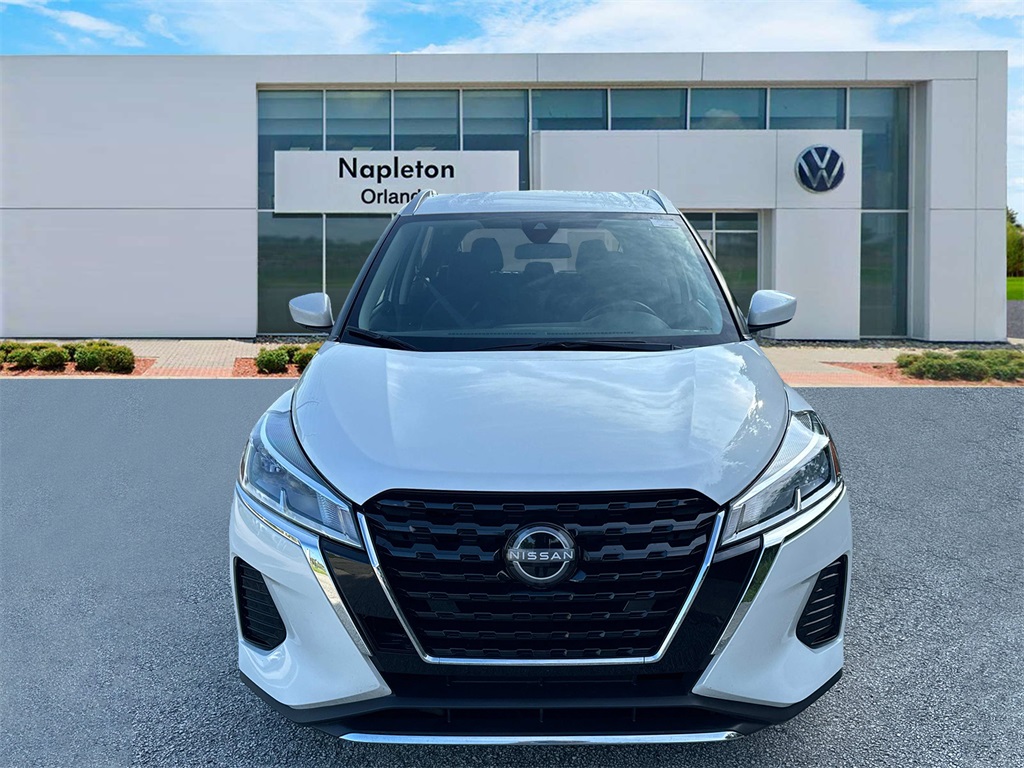 2023 Nissan Kicks SV 3