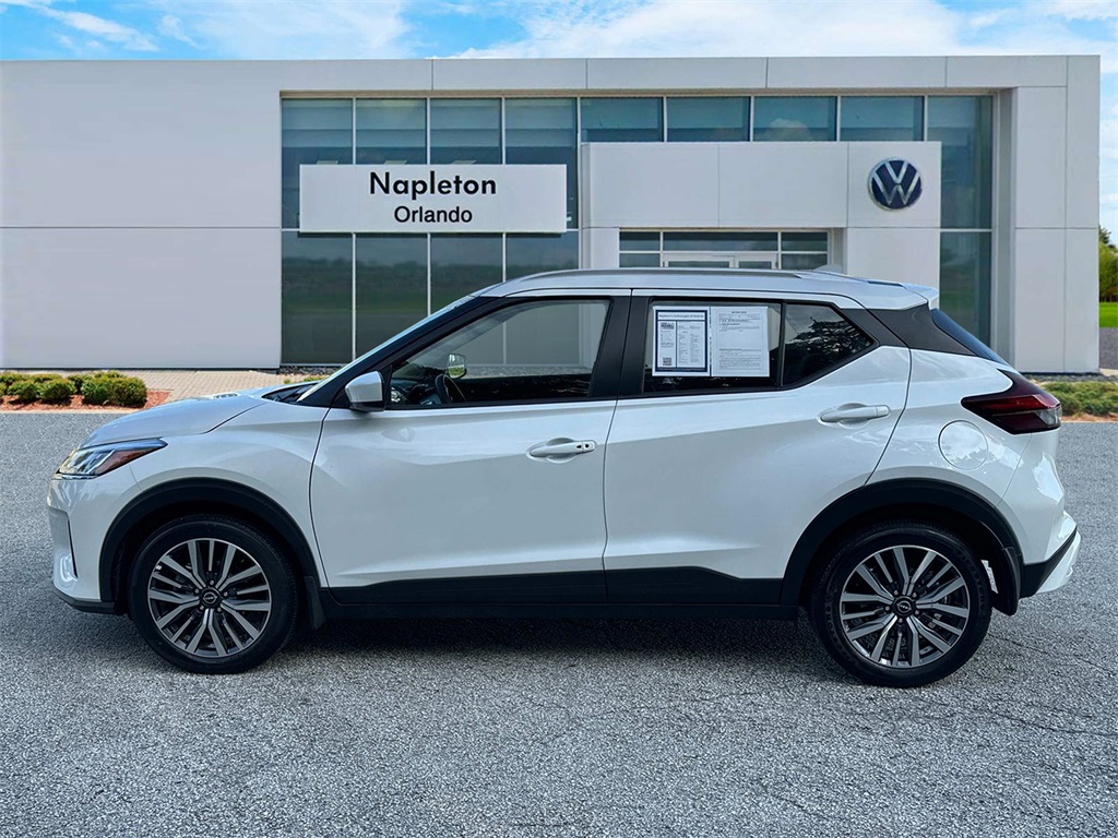 2023 Nissan Kicks SV 4