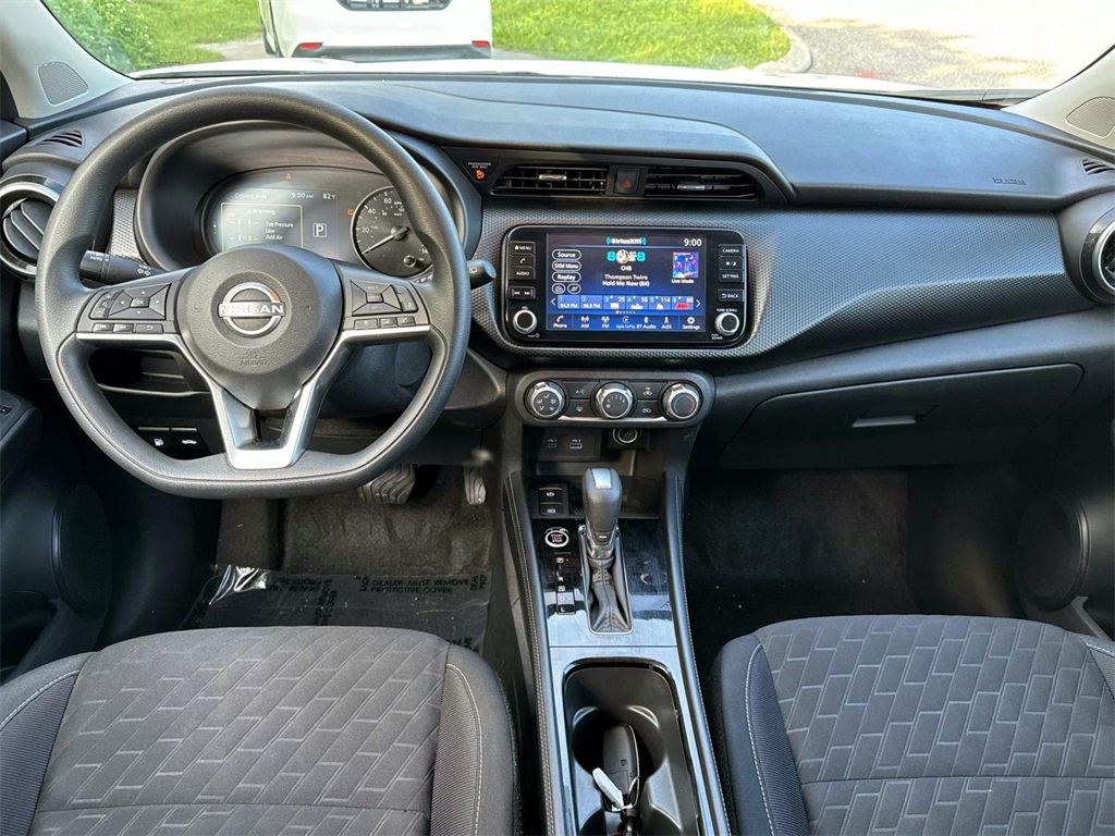 2023 Nissan Kicks SV 11