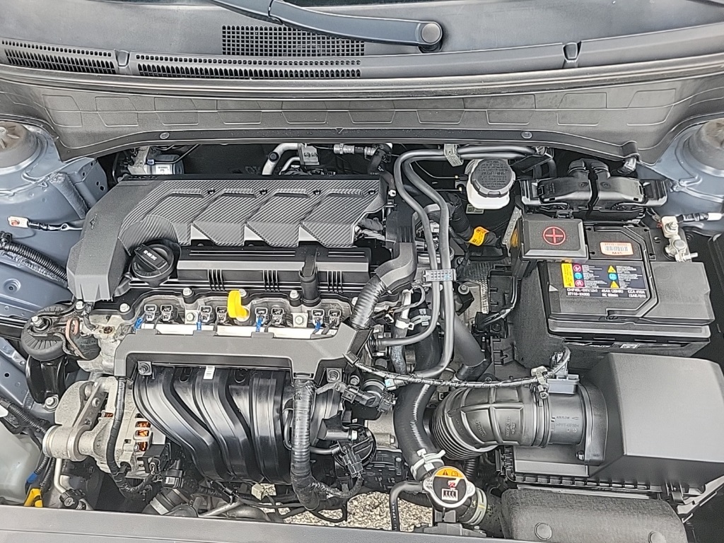 2021 Hyundai Venue SE 8