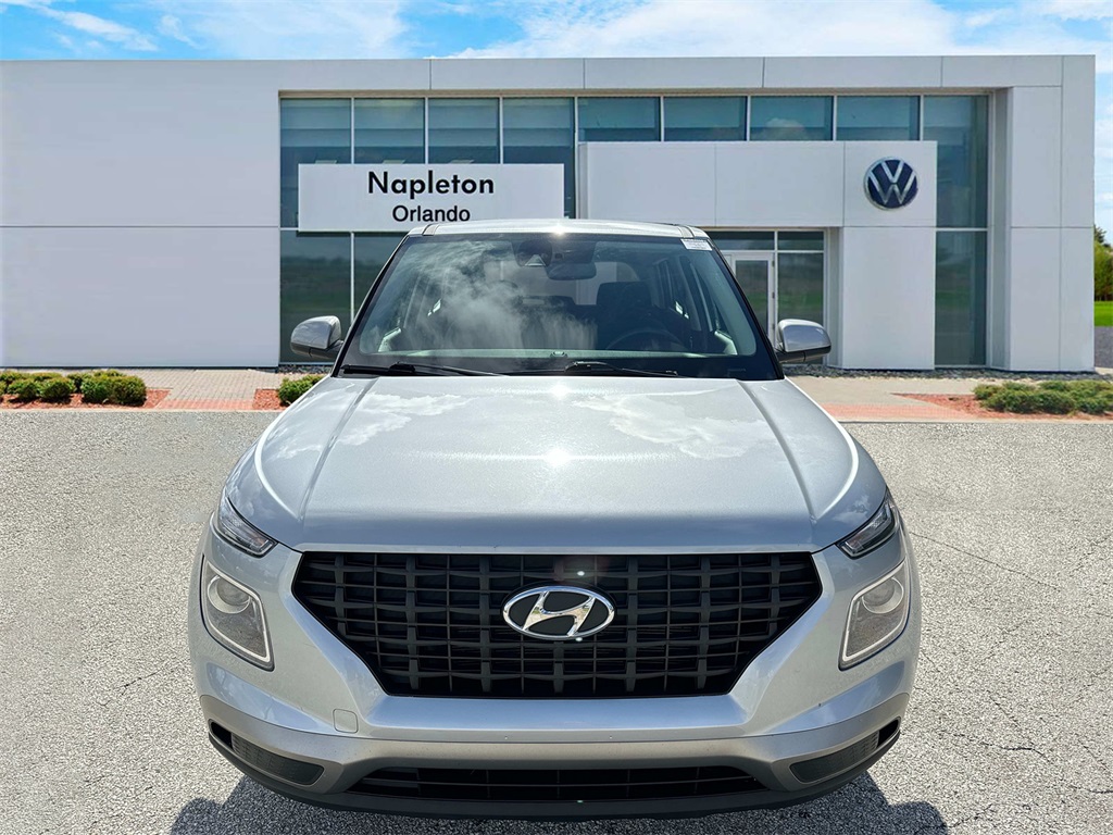 2021 Hyundai Venue SE 3