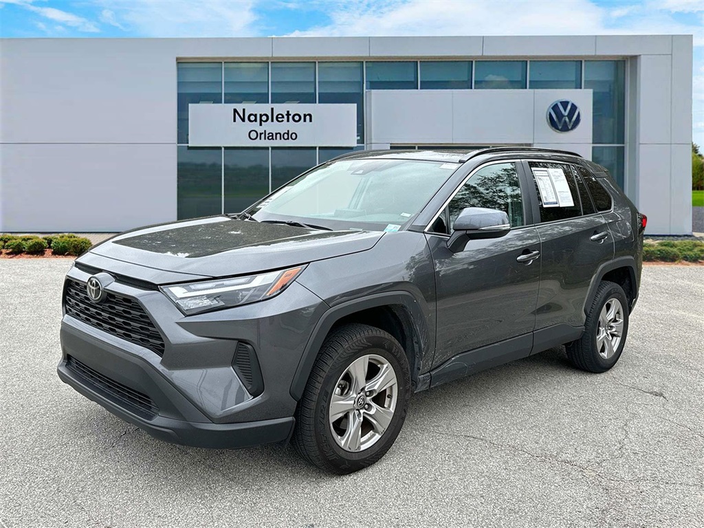 2023 Toyota RAV4 XLE 1