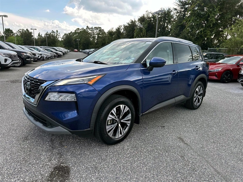 2021 Nissan Rogue SV 1