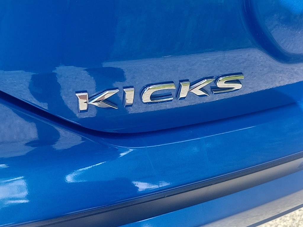 2024 Nissan Kicks SV 8