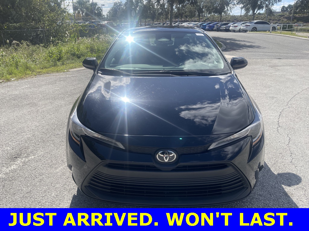 2023 Toyota Corolla LE 2