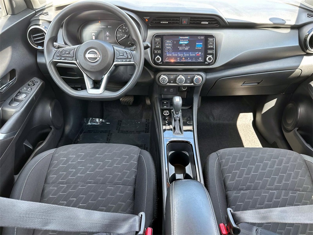 2023 Nissan Kicks SV 13