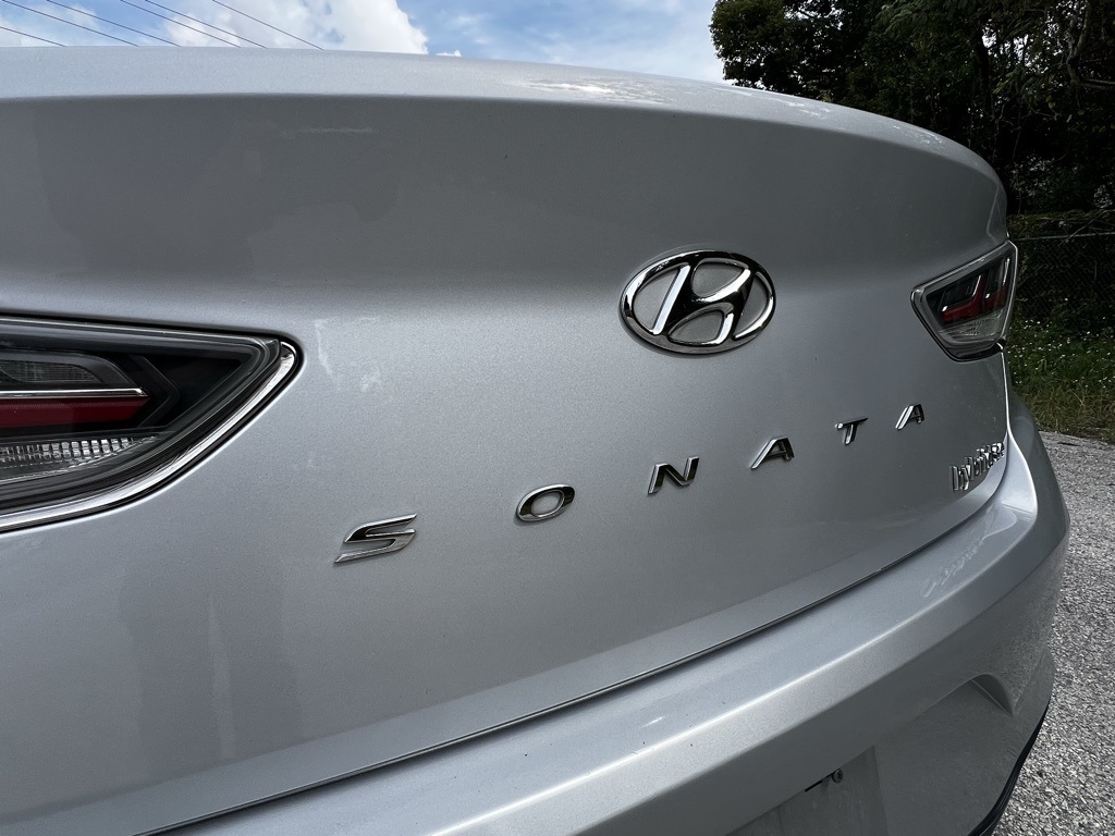 2019 Hyundai Sonata Hybrid SE 8