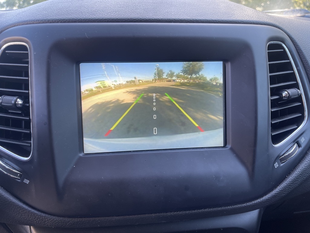 2021 Jeep Compass Latitude 12