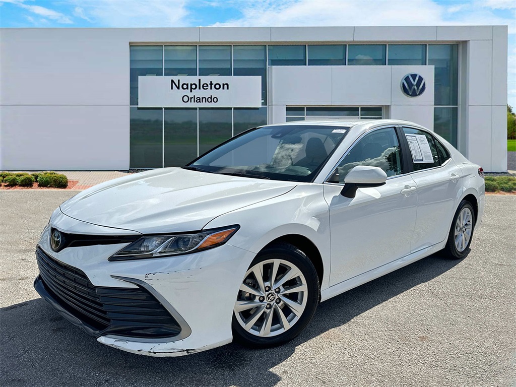 2023 Toyota Camry LE 25