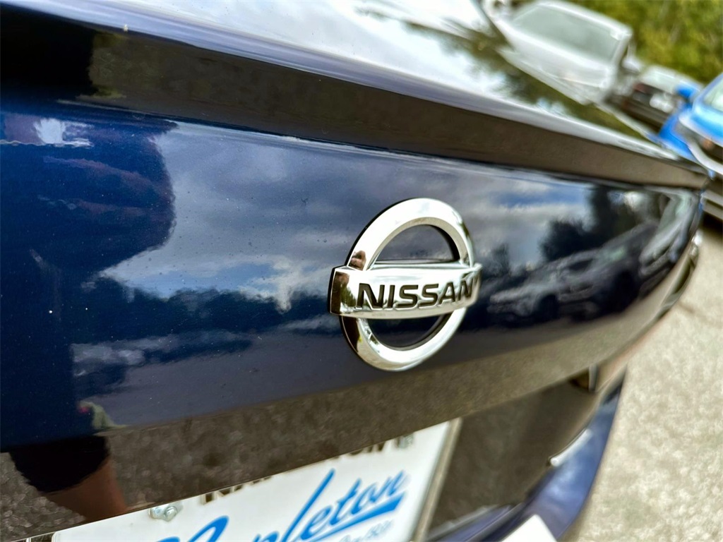 2022 Nissan Altima 2.0 SR 8