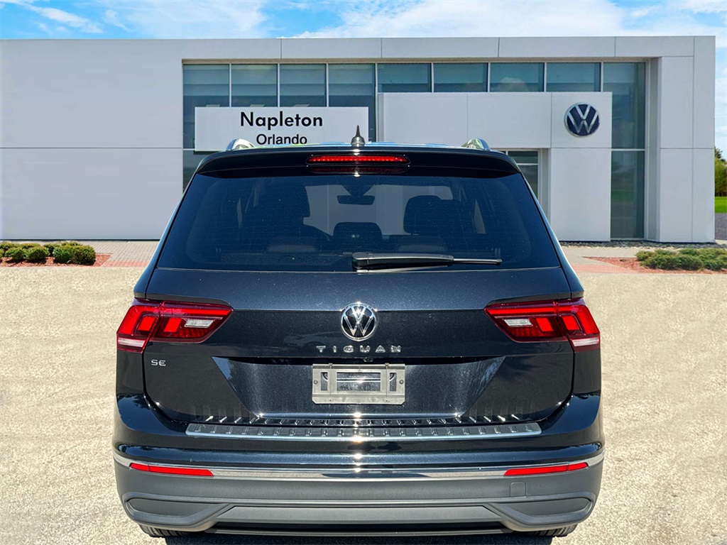 2023 Volkswagen Tiguan 2.0T SE 7