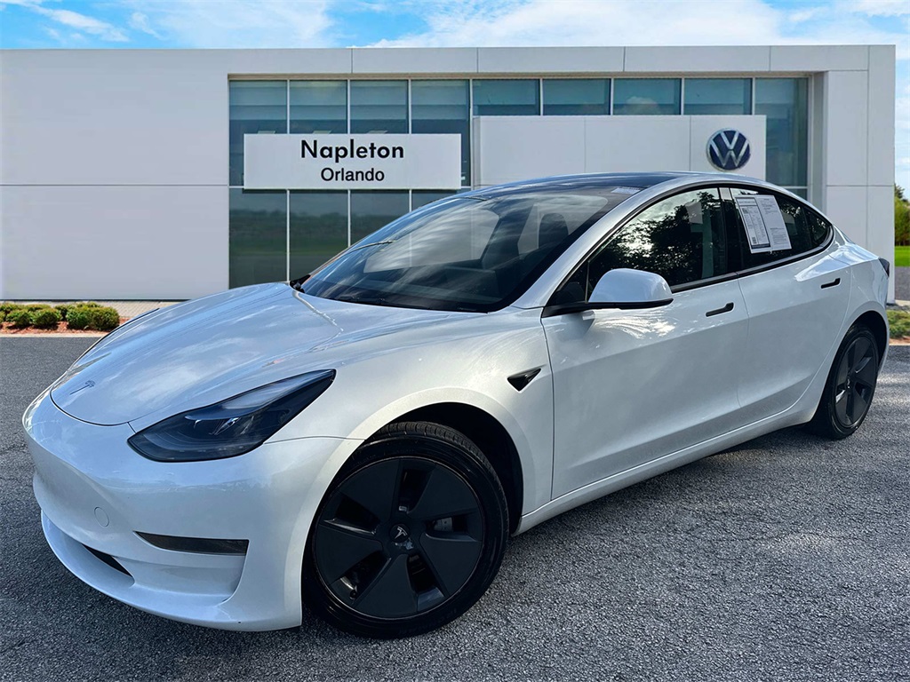 2023 Tesla Model 3 Base 24