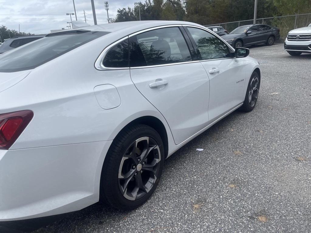 2022 Chevrolet Malibu LT 4