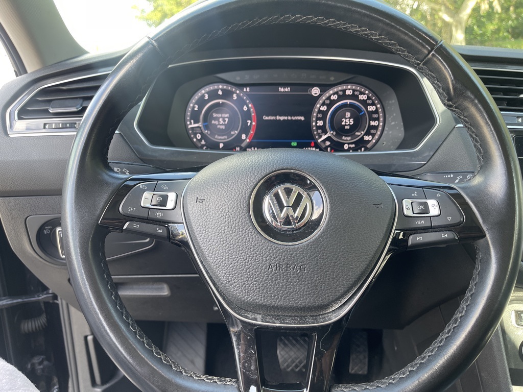 2019 Volkswagen Tiguan 2.0T SEL 7