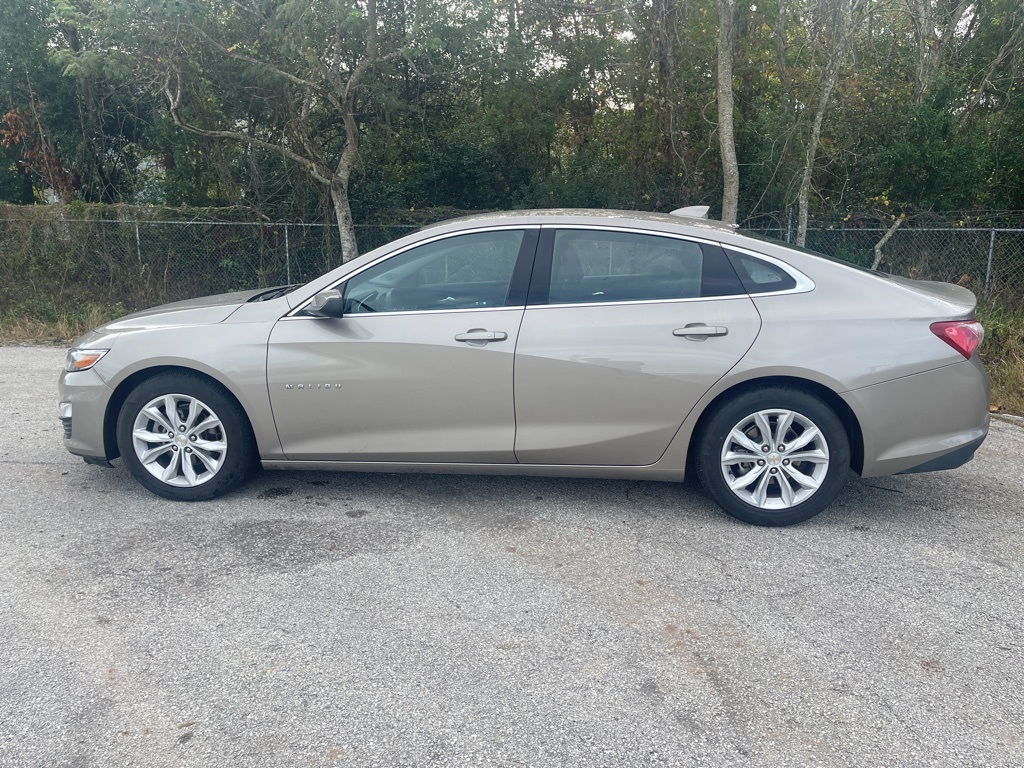 2022 Chevrolet Malibu LT 3