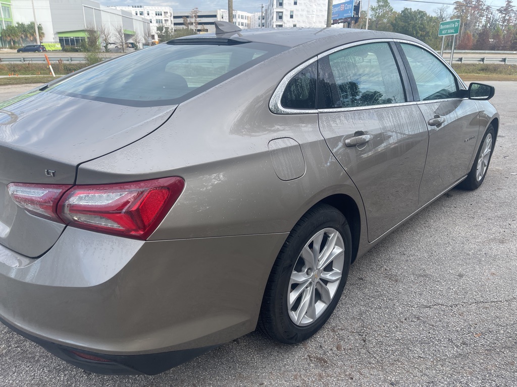 2022 Chevrolet Malibu LT 4