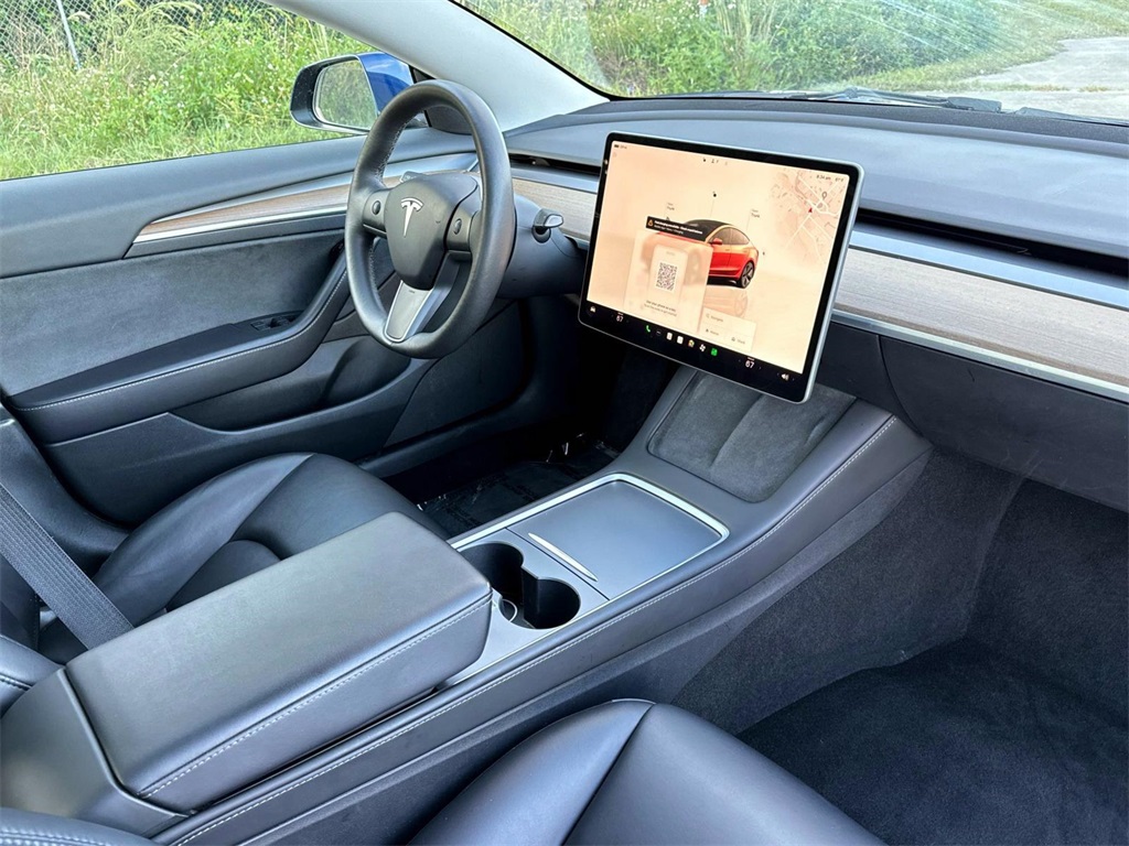 2023 Tesla Model 3 Base 24