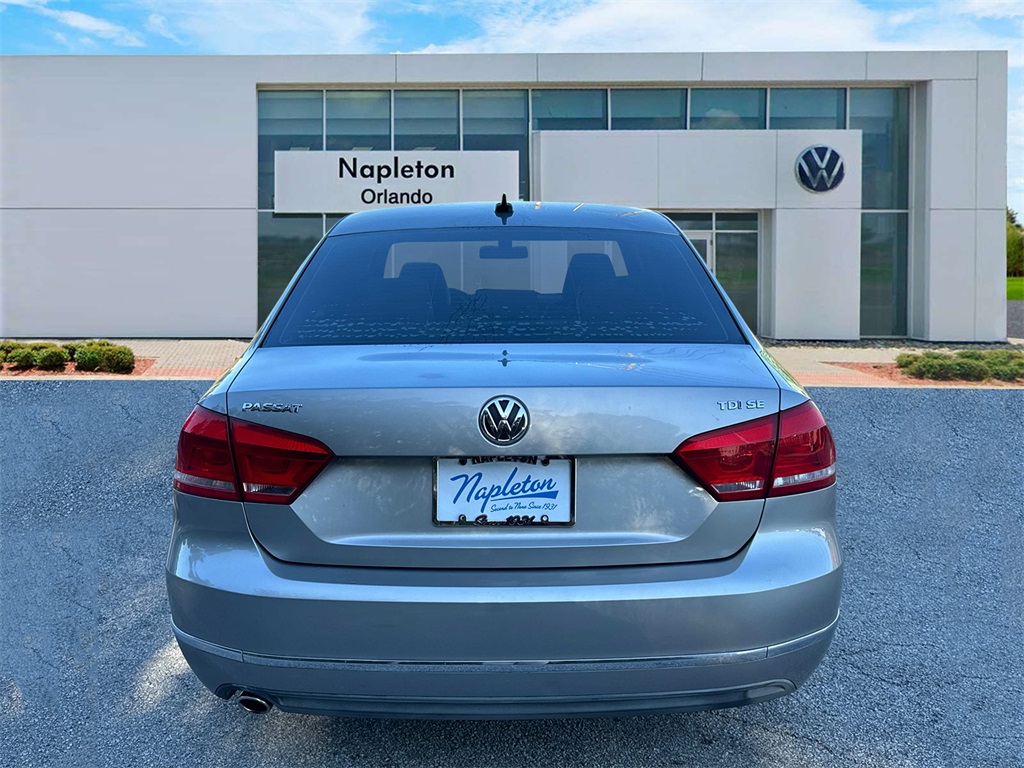 2014 Volkswagen Passat TDI SE 7