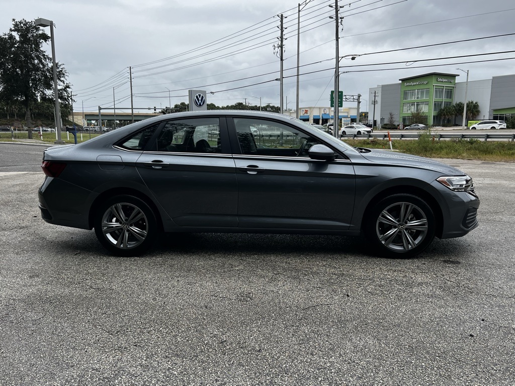 2023 Volkswagen Jetta 1.5T SE 12