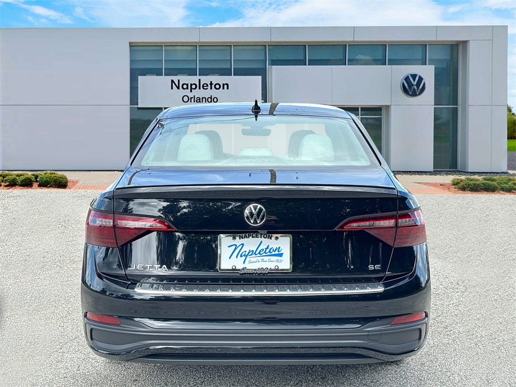 2023 Volkswagen Jetta 1.5T SE 7