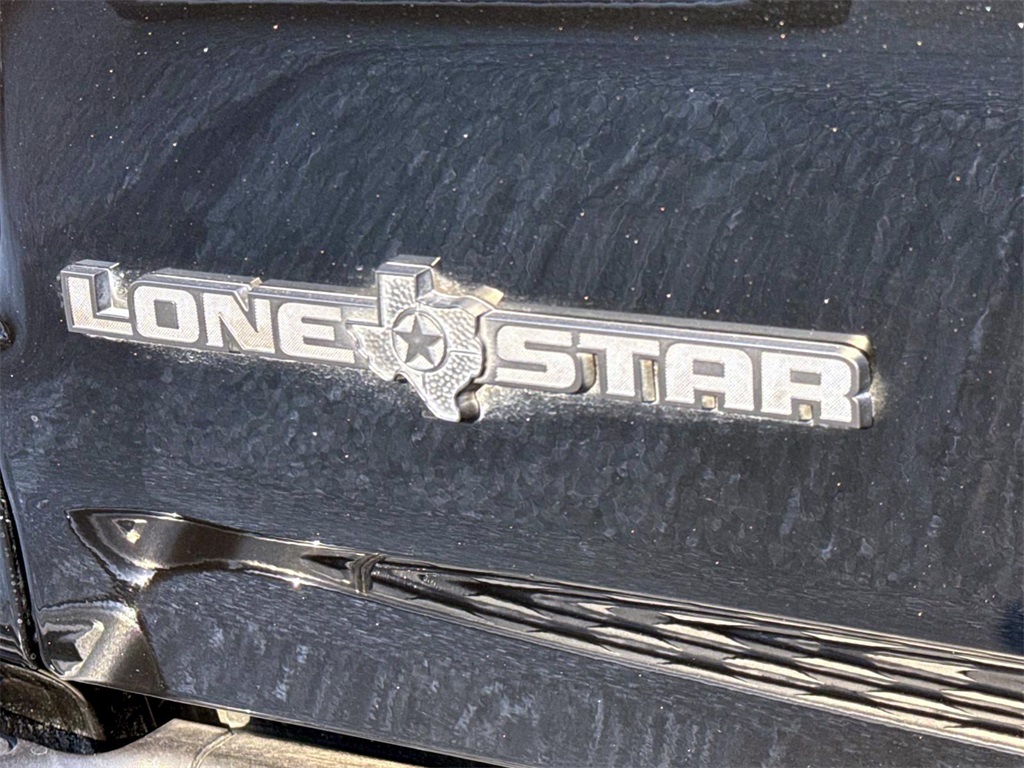 2023 Ram 1500 Big Horn/Lone Star 8