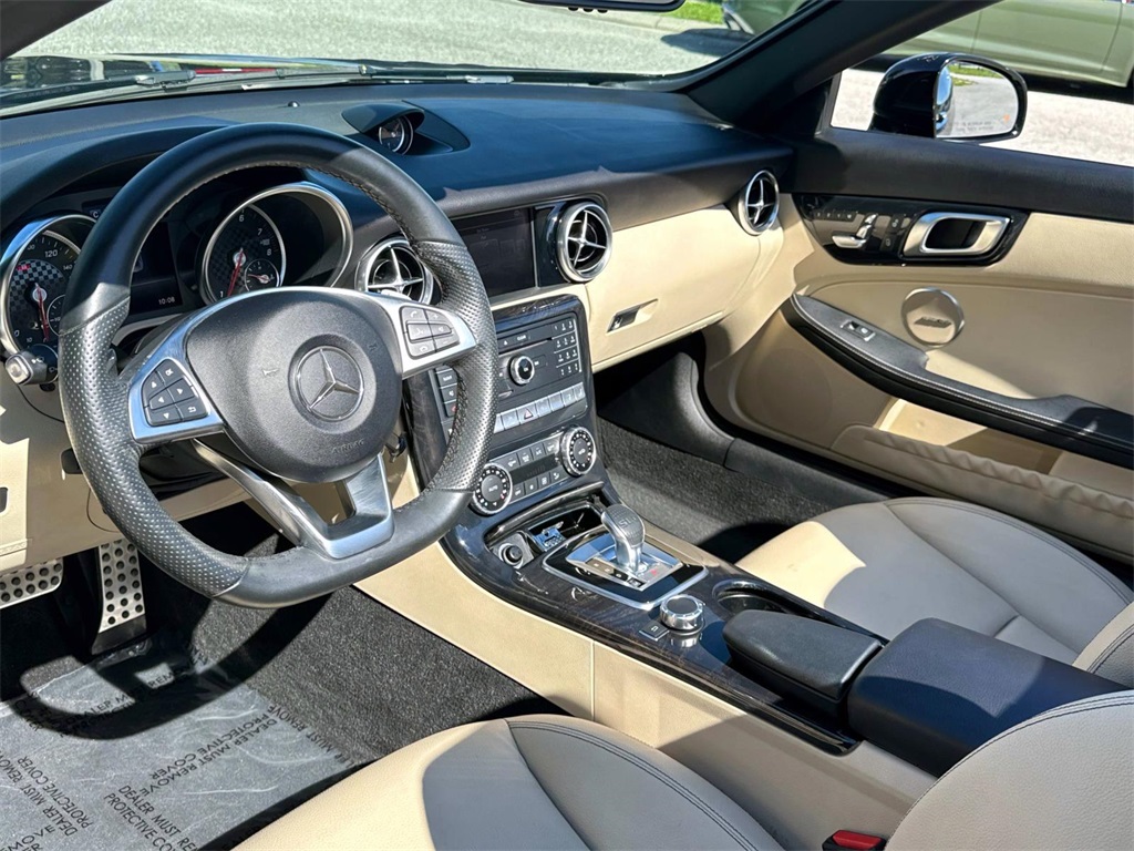 2020 Mercedes-Benz SLC SLC 300 11