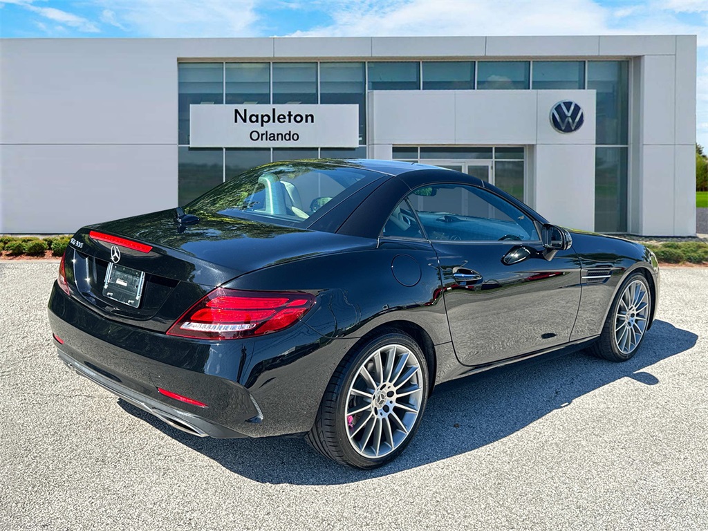 2020 Mercedes-Benz SLC SLC 300 27