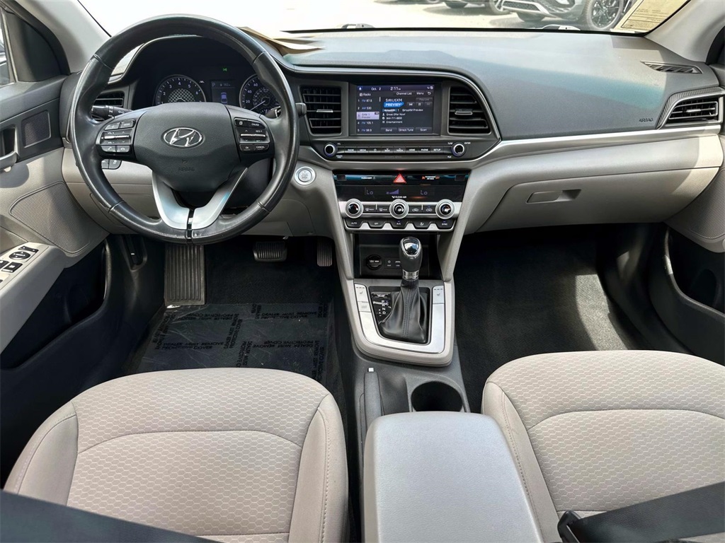 2019 Hyundai Elantra Value Edition 14