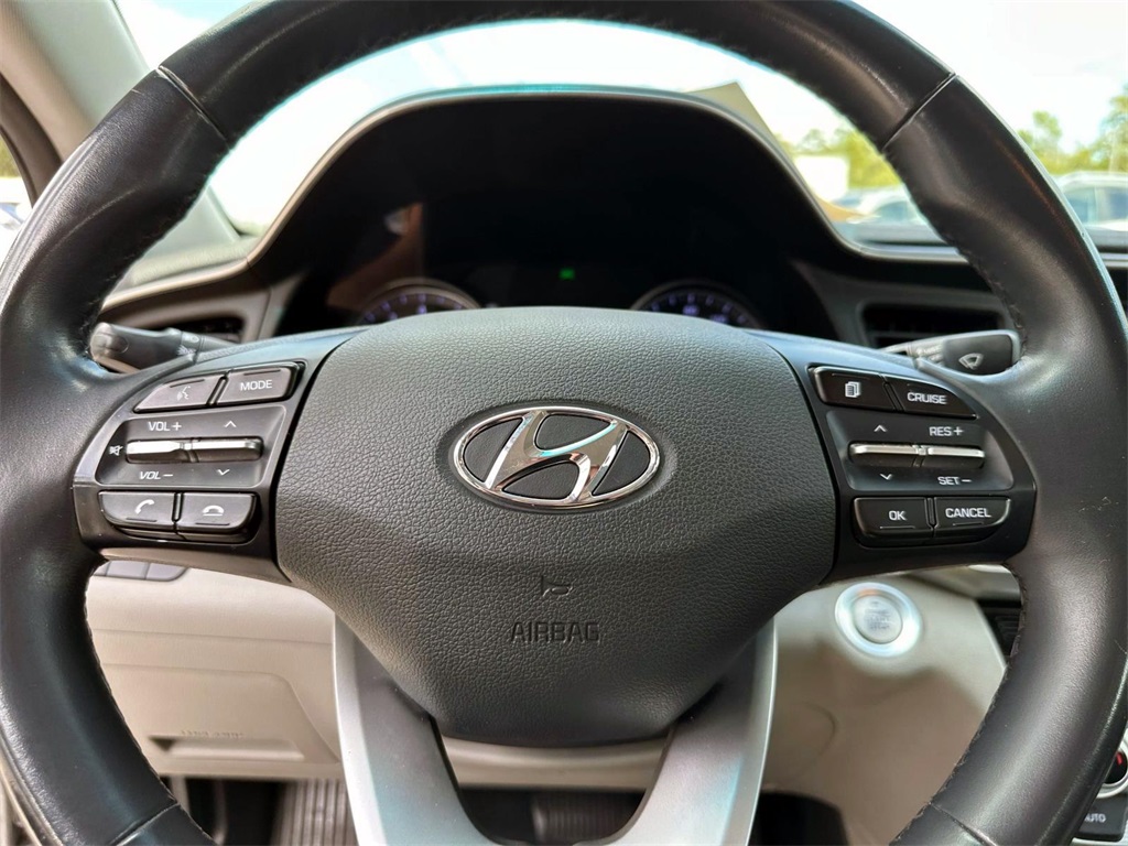 2019 Hyundai Elantra Value Edition 15