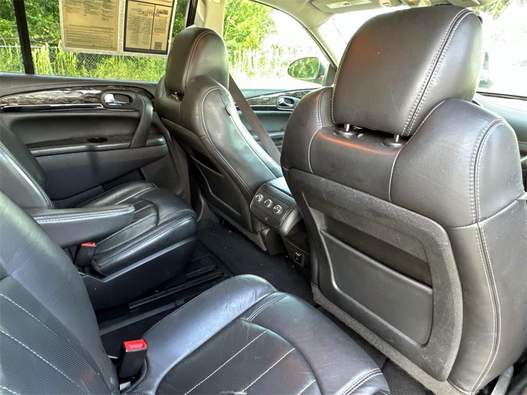 2014 Buick Enclave Leather Group 25