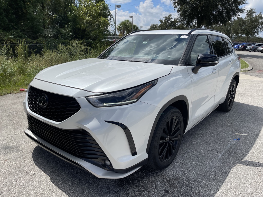 2023 Toyota Highlander L 1