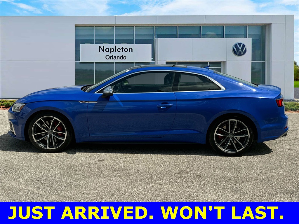 2018 Audi S5 3.0T Prestige exclusive color 4