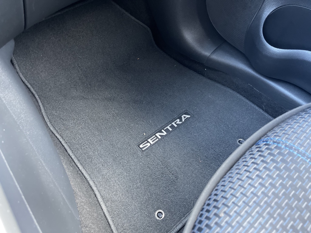 2016 Nissan Sentra SR 21