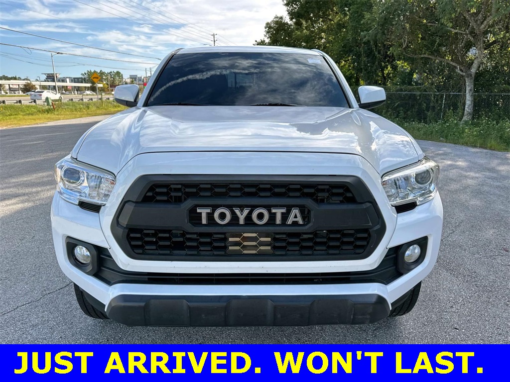 2021 Toyota Tacoma SR5 3