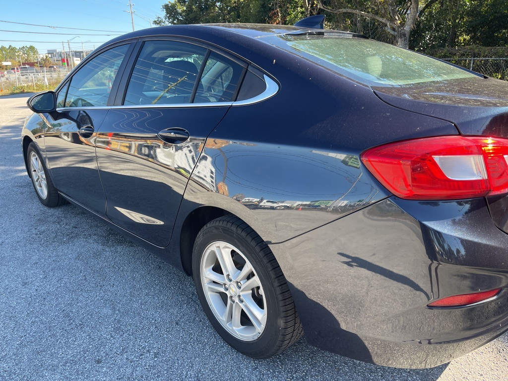 2016 Chevrolet Cruze LT 4