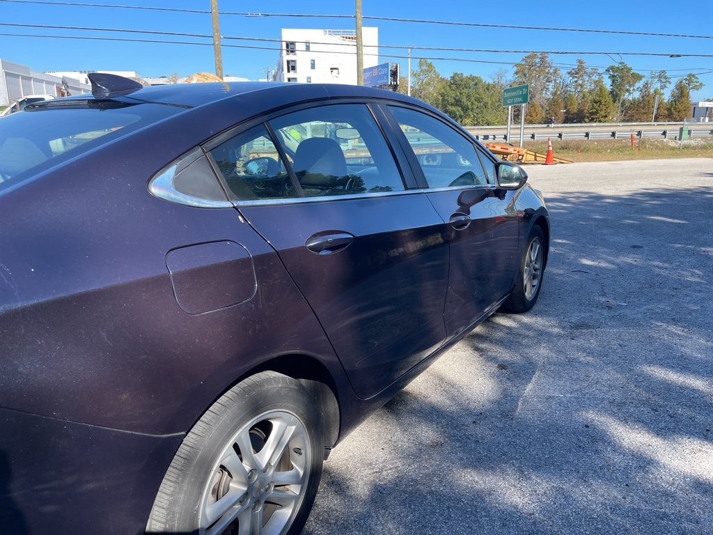 2016 Chevrolet Cruze LT 5