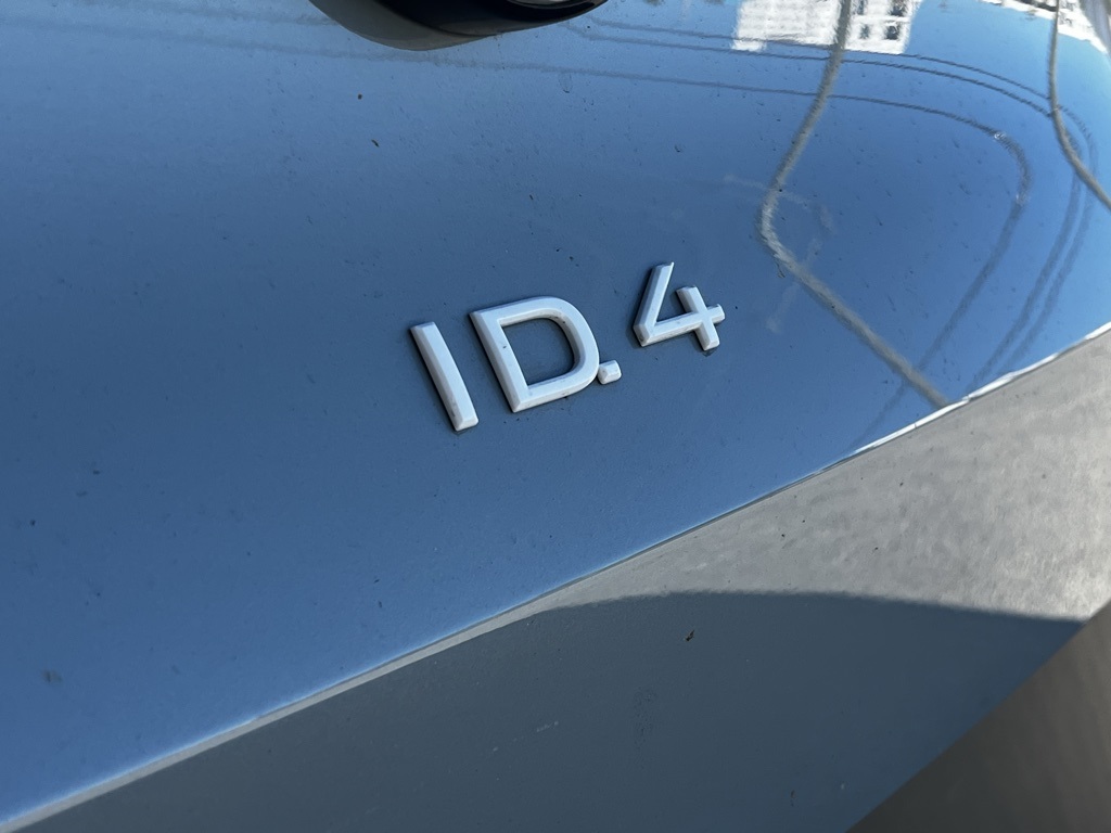 2024 Volkswagen ID.4 S 8