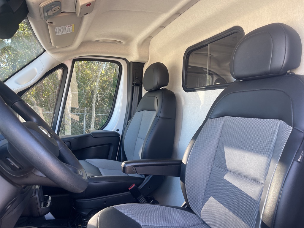 2023 Ram ProMaster 2500 High Roof 19